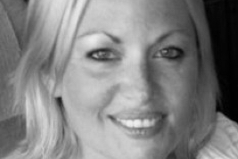 Suzanne Saunders